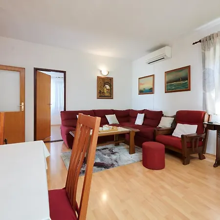 Aria Trogir